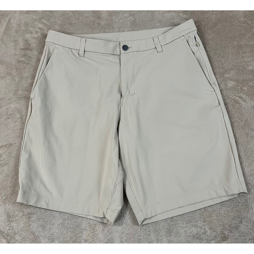 Lululemon Commission Classic-Fit Short 9" Men 34 Beige Athletic Comfy Stretch